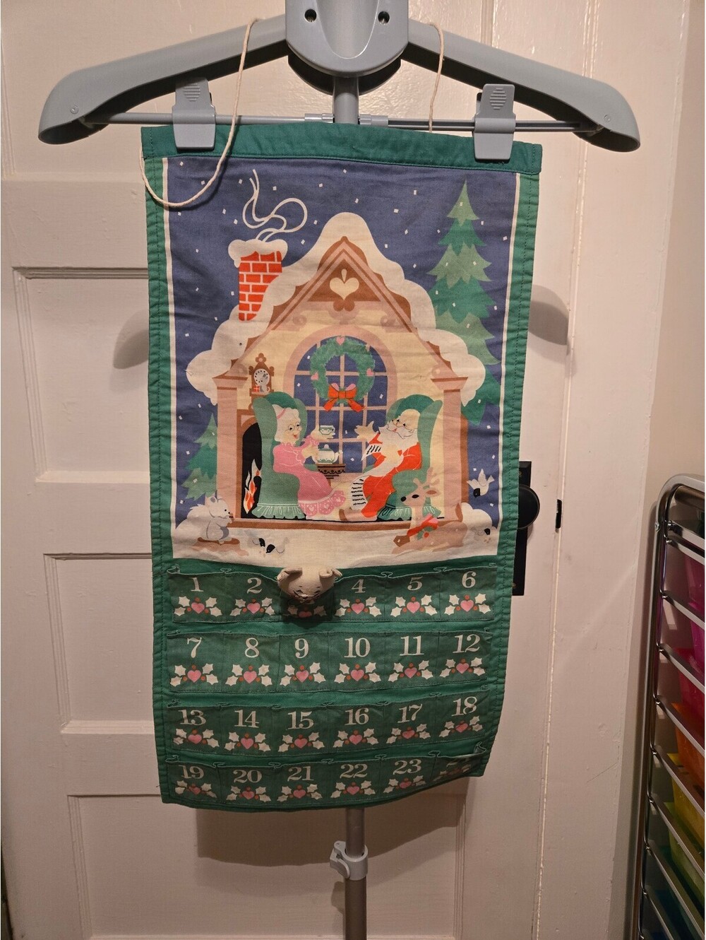 Vintage 1987 Avon Christmas Countdown Advent Calendar W/Original Mouse